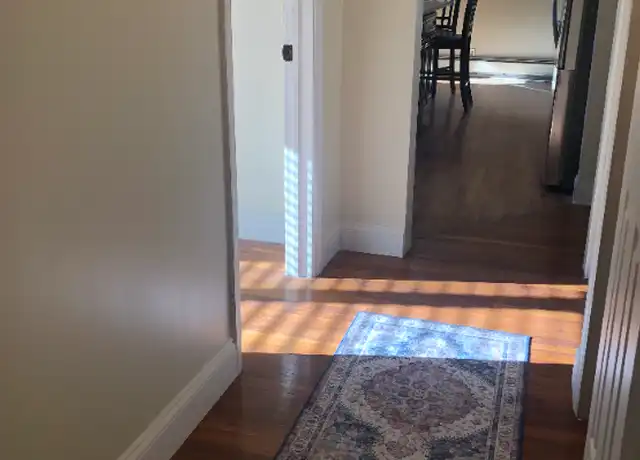 Property at 76 Cornwell Ave Unit 1, Williston Park, NY, 11596, 3 beds, 1 bath, [object Object]