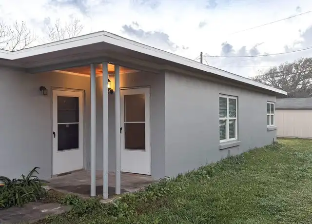 Property at 916 S Kansas St, La Porte, TX, 77571, 2 beds, 1 bath, [object Object]