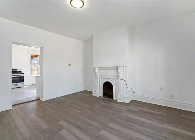 Property at 216 Ridge Ave Unit 1, New Kensington, PA, 15068, 1 bed, 1 bath, [object Object]