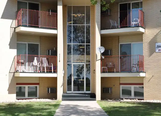 Property at 1114 27th Ave S, Moorhead, MN, 56560, 2 beds, 1 bath, [object Object]