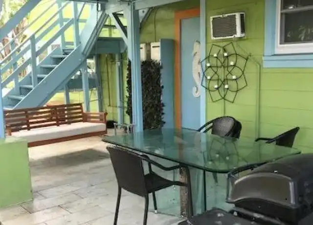 Property at 431 S M St #1, Lake Worth, FL, 33460, 2 beds, 1 bath, [object Object]