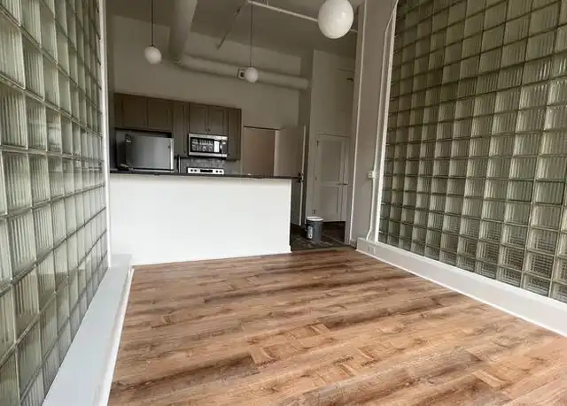 Property at 305 6th St Unit 302, Lynchburg, VA, 24504, 1 bed, 1 bath, [object Object]