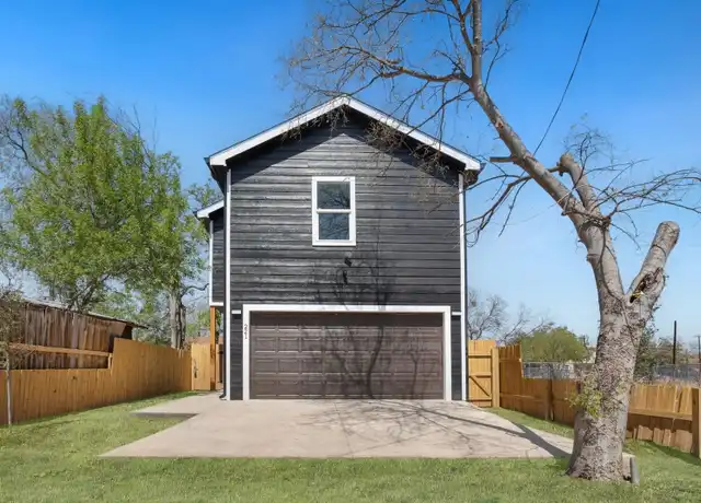 Property at 221 Roberts St, San Antonio, TX, 78207, 3 beds, 2.5 baths, [object Object]