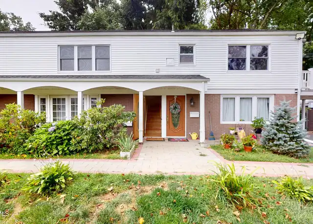 Property at 1 Thompson Dr Unit 2, Leonardo, NJ, 07737, 3 beds, 2 baths, [object Object]