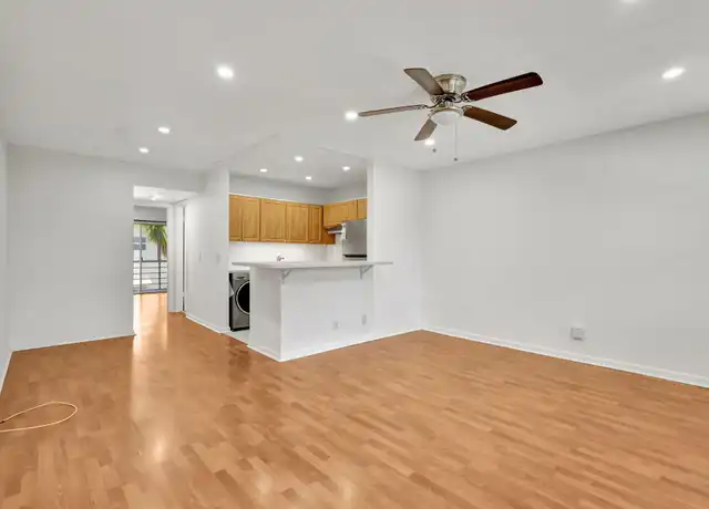 Property at 181 Canterbury I Unit H, West Palm Beach, FL, 33417, 1 bed, 1 bath, [object Object]
