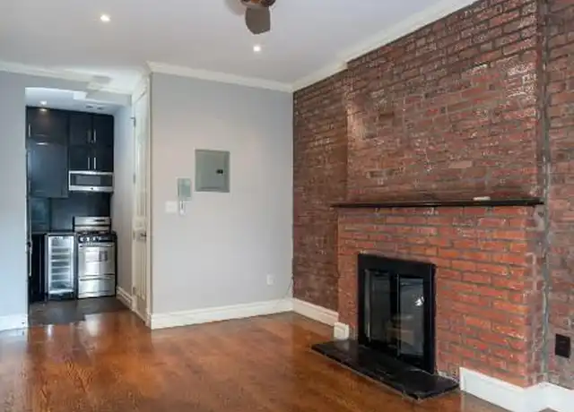 Property at 562 Hudson St Unit 4, New York, NY, 10014, 1 bed, 1 bath, [object Object]