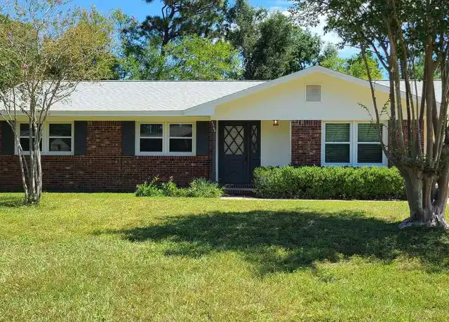 Property at 5560 Hibiscus Rd, Pensacola, FL, 32504, 3 beds, 2 baths, [object Object]