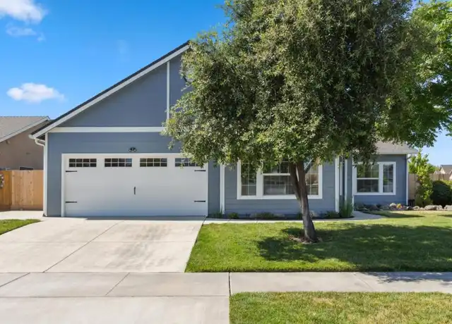 Property at 1939 W Hayward St, Hanford, CA, 93230, 4 beds, 3 baths, [object Object]
