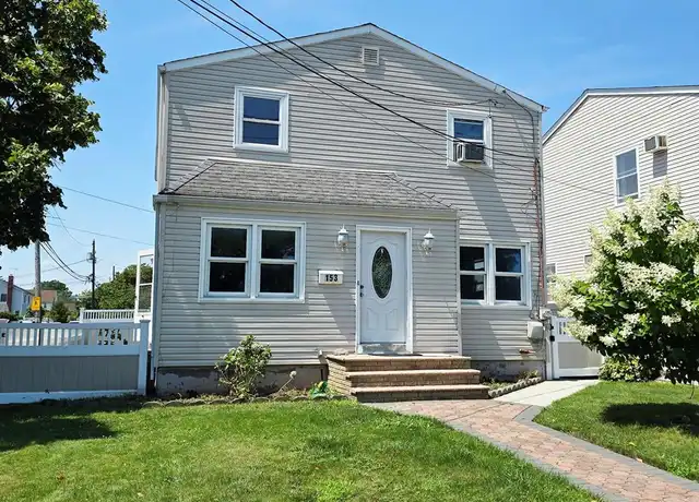 Property at 153 Barwick Blvd, Mineola, NY, 11501, 6 beds, 2 baths, [object Object]