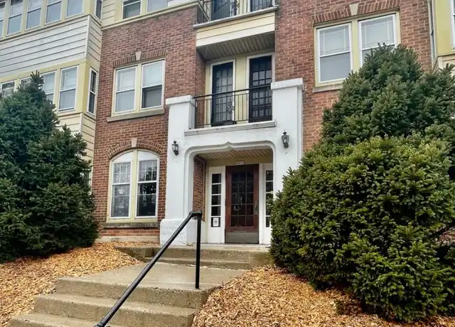 Property at 2615 N Cramer St Unit 28, Milwaukee, WI, 53211, 1 bed, 1 bath, [object Object]