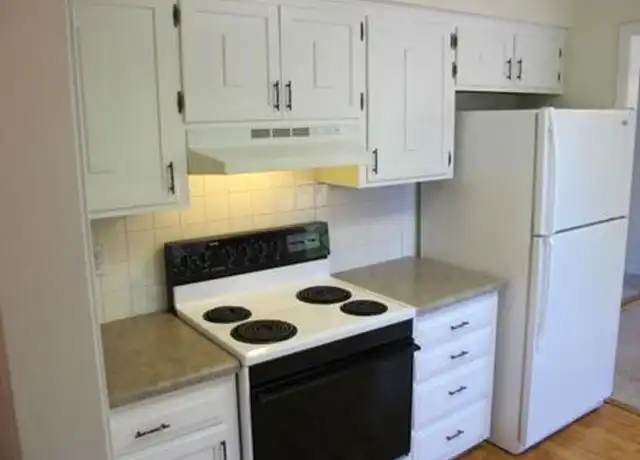 Property at 11001 Olive St, Kansas City, MO, 64131, 3 beds, 2 baths, [object Object]