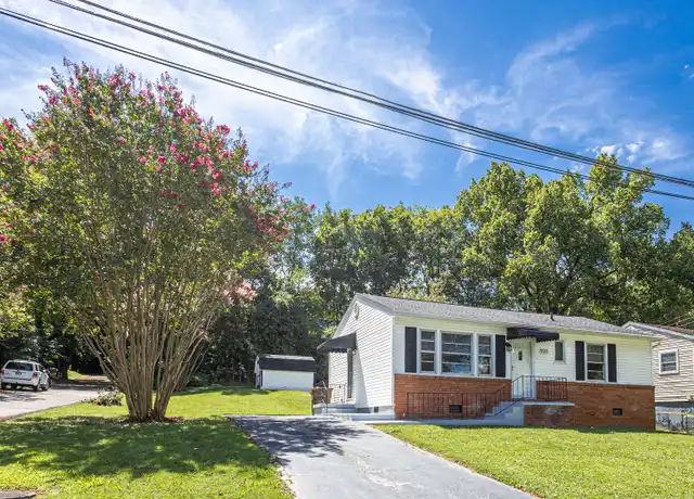 Property at 920 Kingland Ave, Knoxville, TN, 37920, 2 beds, 1 bath, [object Object]
