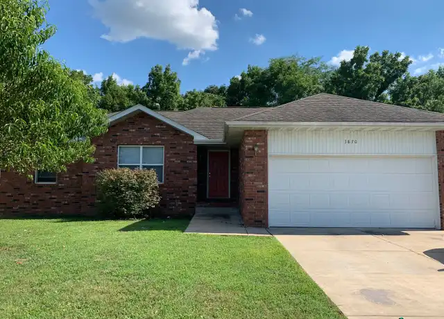 Property at 3870 W Roxbury St, Springfield, MO, 65807, 4 beds, 3 baths, [object Object]