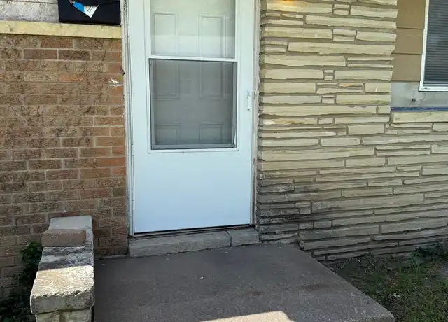 Property at 2217 S Water St, Wichita, KS, 67213, 2 beds, 1 bath, [object Object]