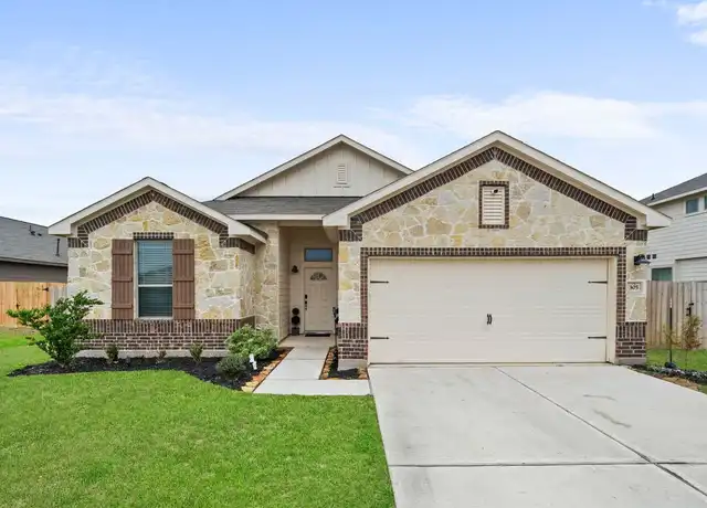 Property at 305 Morning Dove Trl, Sealy, TX, 77474, 4 beds, 2 baths, [object Object]