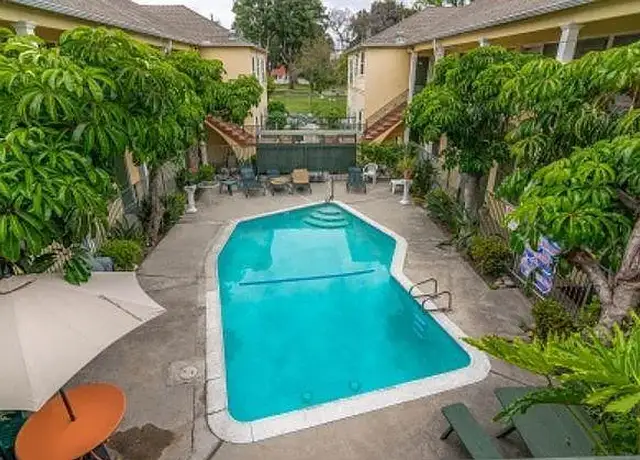 Photo of 1349 N Cherokee Ave, Los Angeles, CA 90028
