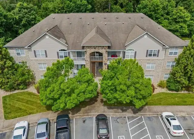 Property at 7106 W Friendly Ave #301, Greensboro, NC, 27410, 1 bed, 1 bath, [object Object]