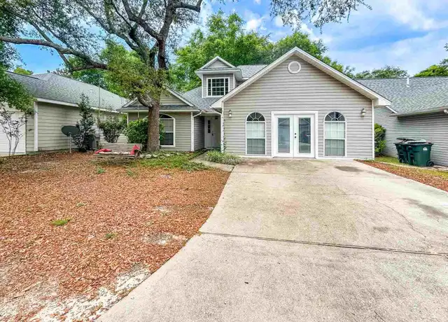 Property at 5915 N Bay Point Dr, Pensacola, FL, 32507, 3 beds, 2.5 baths, [object Object]