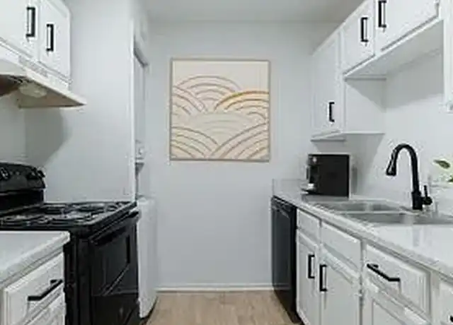 Property at Dwell at 1600 - 1600 Southwest Pkwy, College Station, TX, 77840, 1-2 bed, 1-2 bath, [object Object]