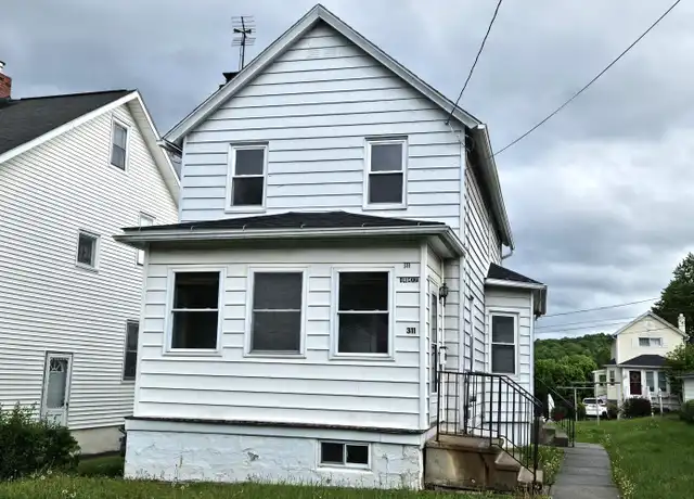 Property at 311 Oleckna St, Throop, PA, 18512, 2 beds, 2 baths, [object Object]