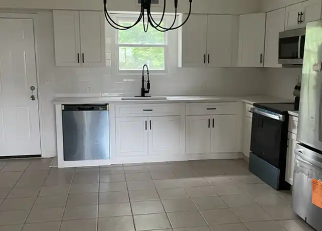 Property at 1809 Chestnut St, Lebanon, PA, 17042, 3 beds, 1.5 baths, [object Object]