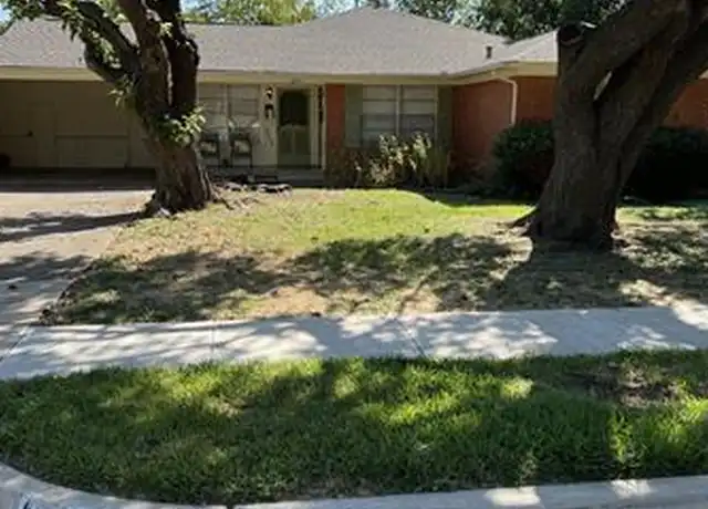 Property at 6711 Ascot Ln, Dallas, TX, 75214, 2 beds, 1 bath, [object Object]