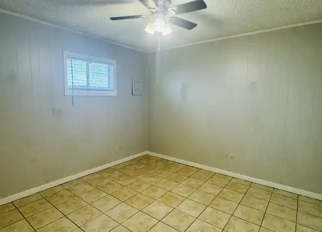 Property at 715 9th St, Nederland, TX, 77627, 2 beds, 1 bath, [object Object]