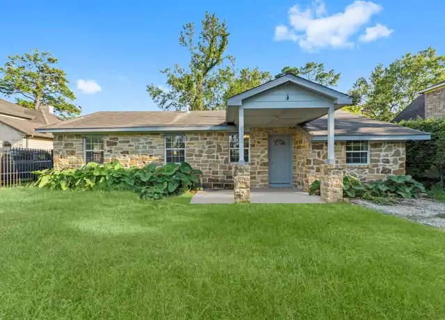 Property at 8138 Oak Knoll Ln, Houston, TX, 77028, 3 beds, 2 baths, [object Object]