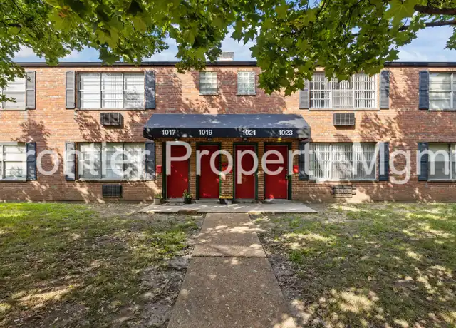 Property at 1011 N and South Rd, University City, MO, 63130, 3 beds, 1.5 baths, [object Object]