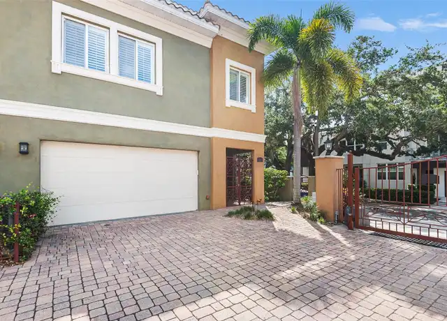 Property at 4907 Bayshore Blvd #115, Tampa, FL, 33611, 4 beds, 3.5 baths, [object Object]