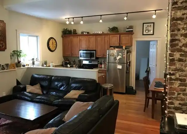 Property at 362 Broadway, Somerville, MA, 02145, 3 beds, 1 bath, [object Object]