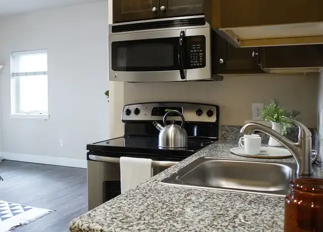 Property at 3855 N Mississippi Ave, Portland, OR, 97227, 1 bed, 1 bath, [object Object]