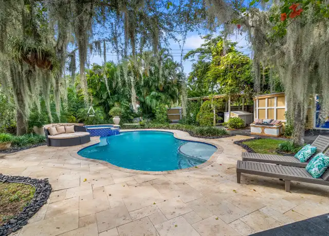 Property at 303 Lang Rd, West Palm Beach, FL, 33406, 7 beds, 4 baths, [object Object]