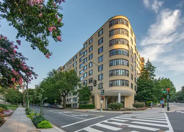 Property at Connecticut House Apartments - 4500 Connecticut Ave NW, Washington, DC, 20008, 1-2 bed, 1-2 bath, [object Object]