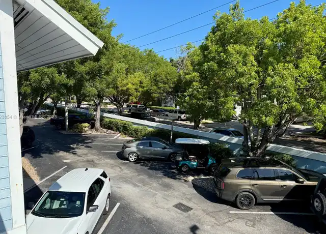 Property at 798 Crandon Blvd Unit 14C, Key Biscayne, FL, 33149, 2 beds, 1.5 baths, [object Object]