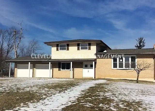 Property at 26260 Milburn Dr, Bedford, OH, 44146, 4 beds, 1.5 baths, [object Object]