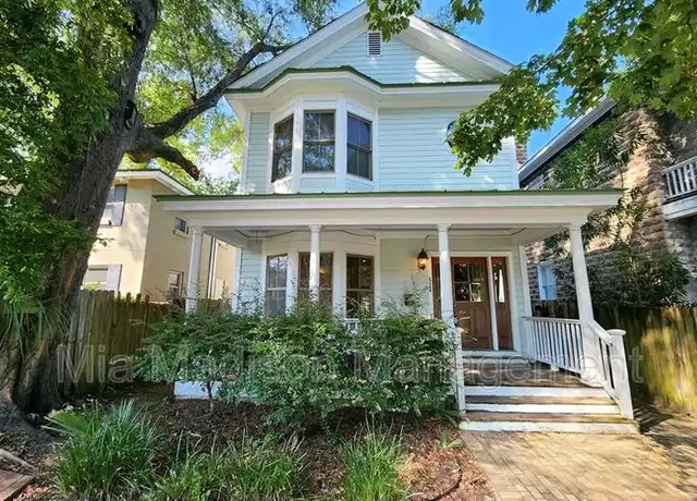 Property at 524 E Bolton St Unit A, Savannah, GA, 31401, 2 beds, 2 baths, [object Object]