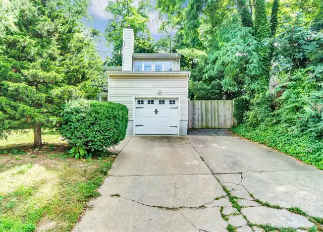 Property at 3 Altamont Ave, Sea Cliff, NY, 11579, 3 beds, 1.5 baths, [object Object]