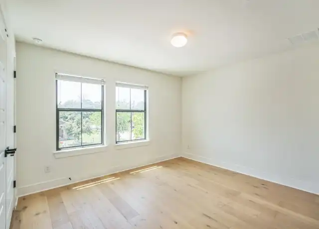 Property at 1701 S Pine St Unit A, Georgetown, TX, 78626, 3 beds, 2.5 baths, [object Object]