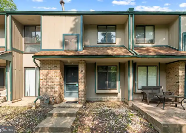 Property at 1004 Timber Crk, Clementon, NJ, 08021, 2 beds, 1 bath, [object Object]
