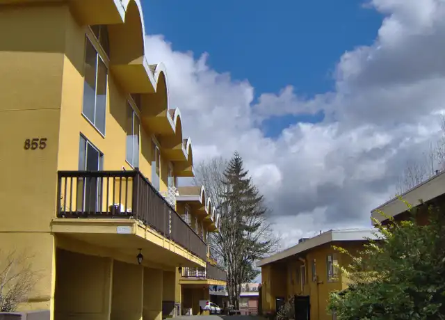 Property at 851 SW Broadway Dr #52, Portland, OR, 97201, 2 beds, 1.5 baths, [object Object]