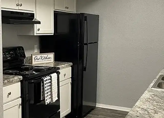 Property at Legacy Pointe Apartments - 9 Summertree Ln, Greensboro, NC, 27406, 1-2 bed, 1 bath, [object Object]