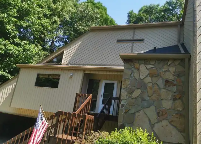 Property at 2521 Oakrill Rd, Marietta, GA, 30062, 4 beds, 3 baths, [object Object]
