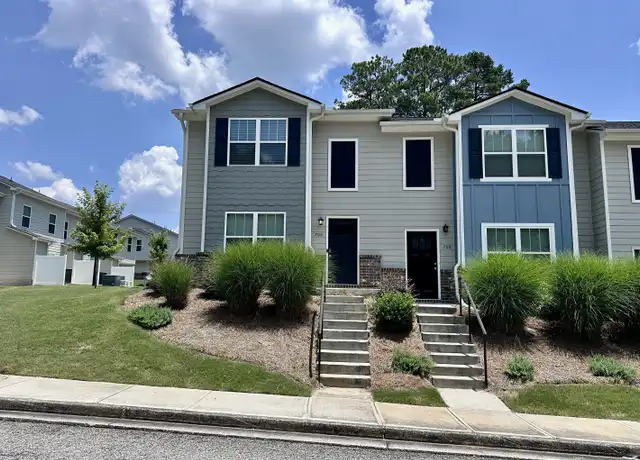 Property at 706 Keeshono St, Union City, GA, 30291, 4 beds, 2.5 baths, [object Object]