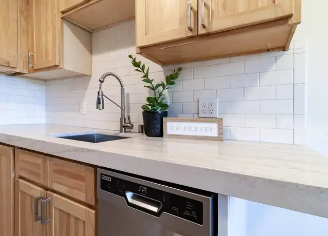 Property at 988 E El Camino Real Unit 990-7, Sunnyvale, CA, 94087, 1 bed, 1 bath, [object Object]