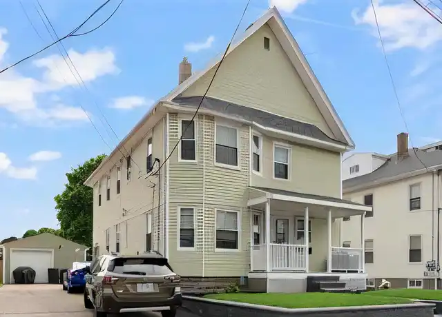 Property at 183 Grand Ave, Pawtucket, RI, 02861, 2 beds, 1 bath, [object Object]