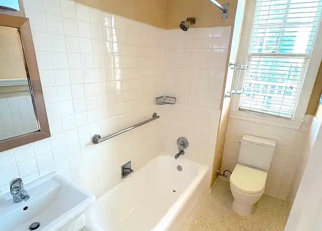 Property at 702 Ash St Unit 11D, San Diego, CA, 92101, 1 bed, 1 bath, [object Object]