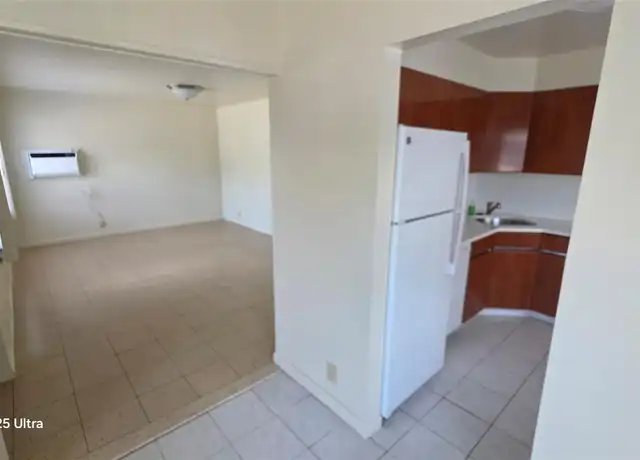 Property at 368 W Fulton St, Long Beach, NY, 11561, 3 beds, 1 bath, [object Object]