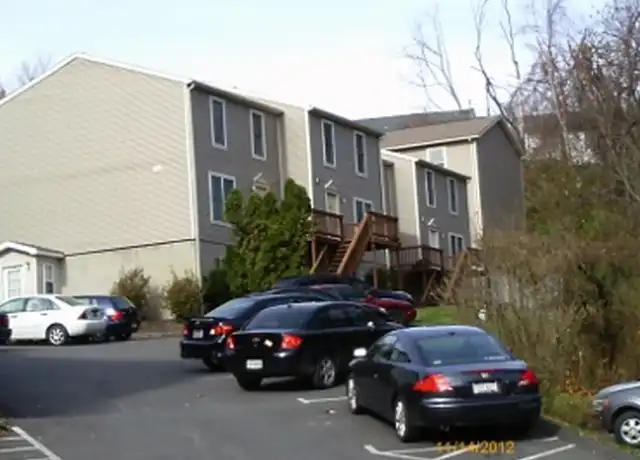 Property at 470 Stewart St Unit 7, Morgantown, WV, 26505, 2 beds, 1 bath, [object Object]