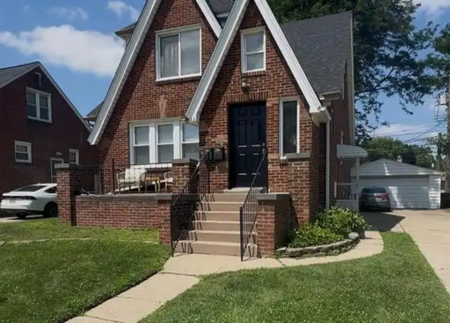 Property at 122 W Houstonia Ave, Royal Oak, MI, 48073, 2 beds, 1 bath, [object Object]